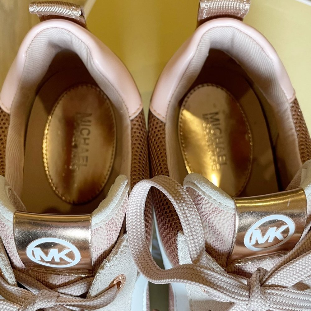 Michael Kors Wilma Suede & Logo Trainer – Soft Pink – Size 8.5 - Picture 6 of 10